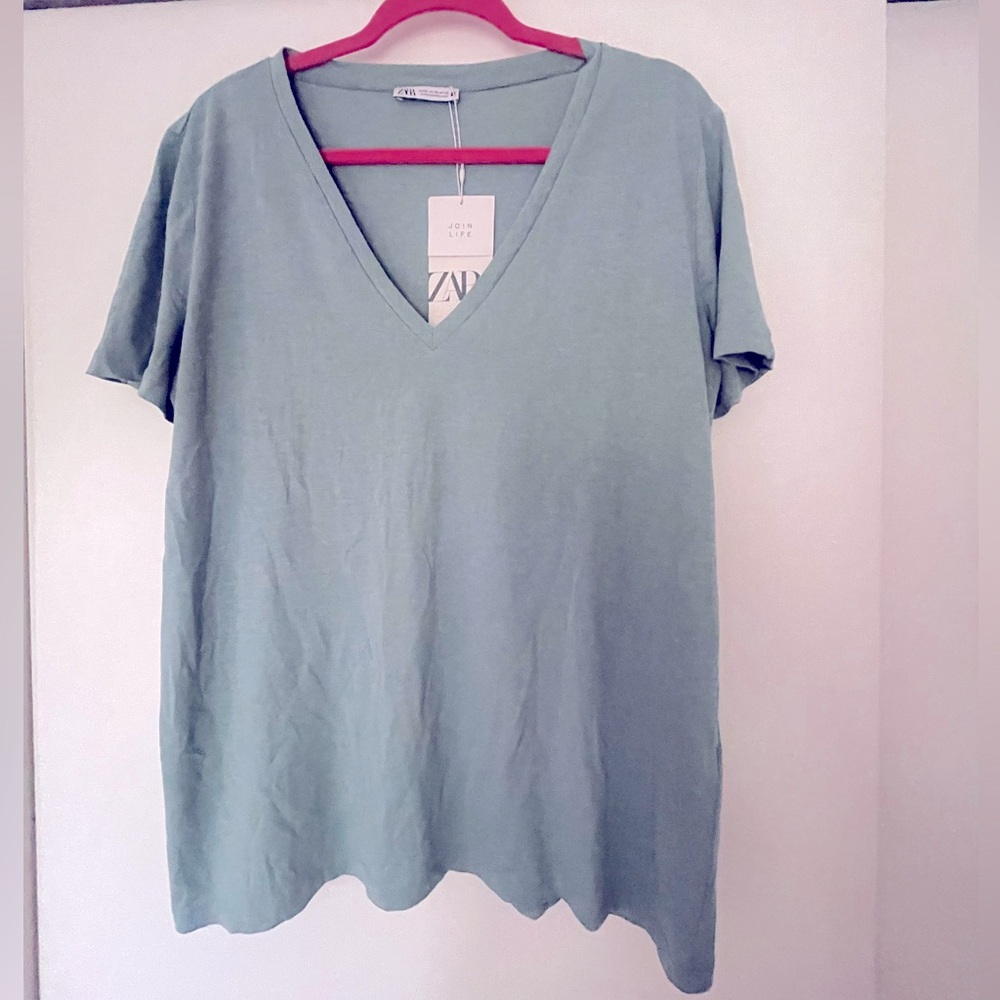 Zara women’s T-Shirt XL